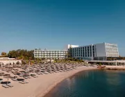 Eden Roc Resort Hotel & Bungalows