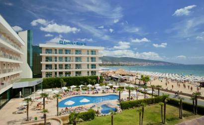 DIT EVRIKA BEACH CLUB HOTEL