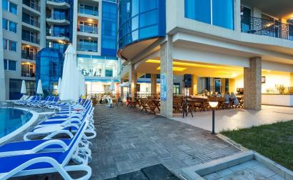Blue Pearl Hotel