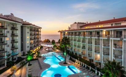 Ramada Hotel & Suites Kusadasi