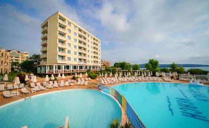 PERLA BEACH