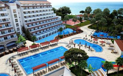 Batihan Beach Resort