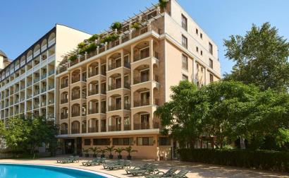 Hotel Mena Palace