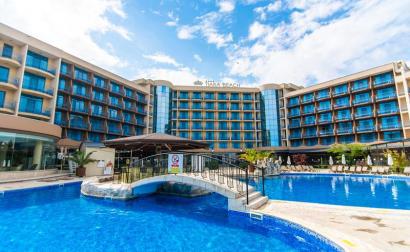 Tiara Beach Hotel