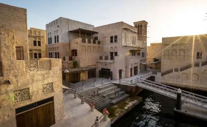 Al Seef Heritage Hotel Dubai, Curio Collection by Hilton