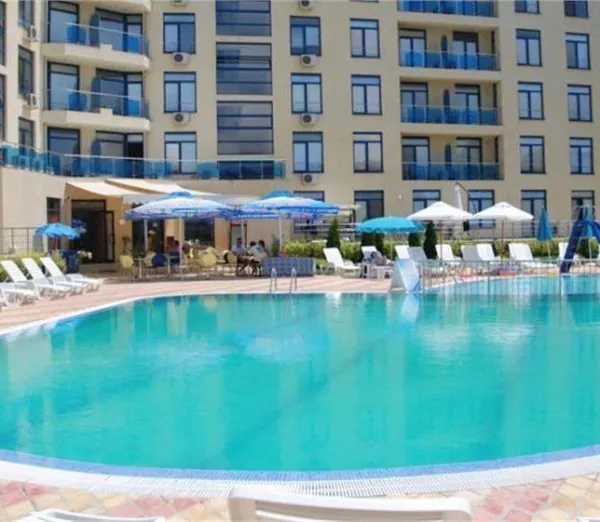 Holiday Complex Rainbow 1