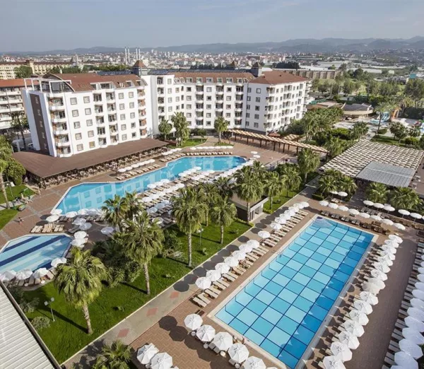 Royal Garden Beach Hotel