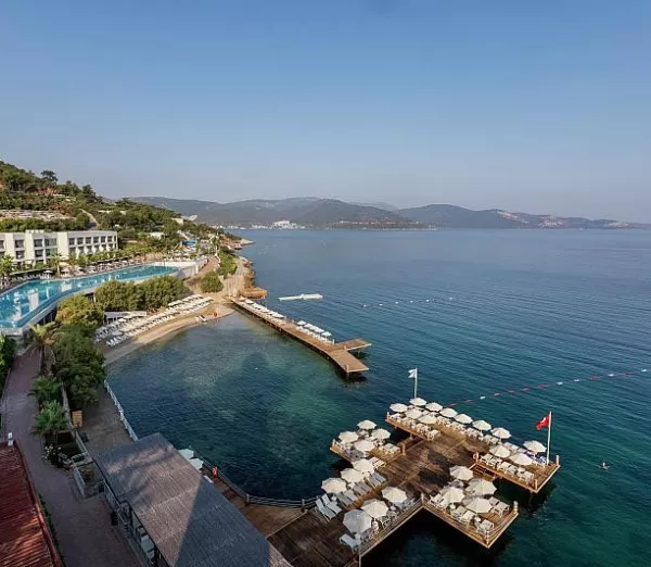 Blue Dreams Resort
