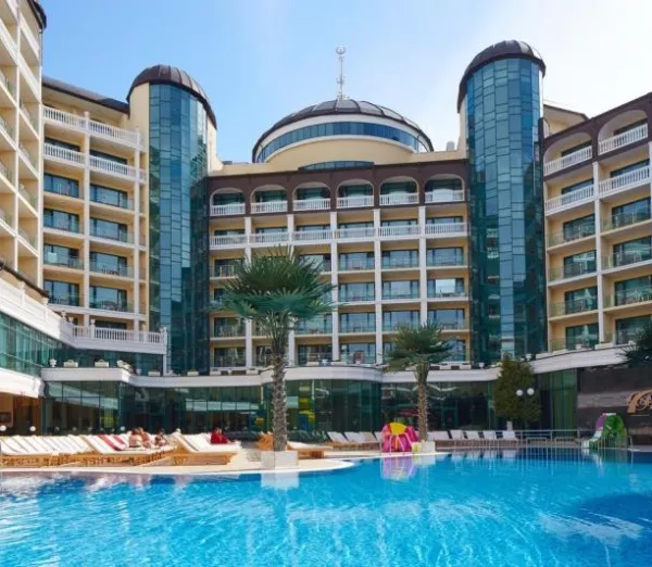 Planeta Hotel & Aqua Park