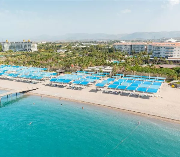 Sea World Resort & SPA