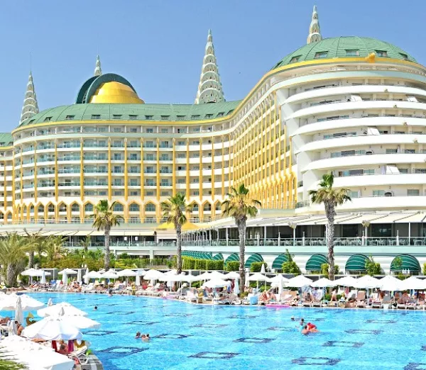 Delphin Imperial